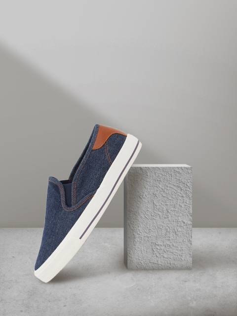 

shoexpress Men Navy Blue & Brown Colourblocked Slip-On Sneakers