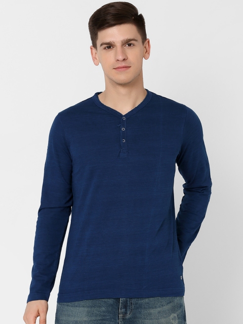 

MARCA Disati Men Blue Solid Henley Neck T-shirt