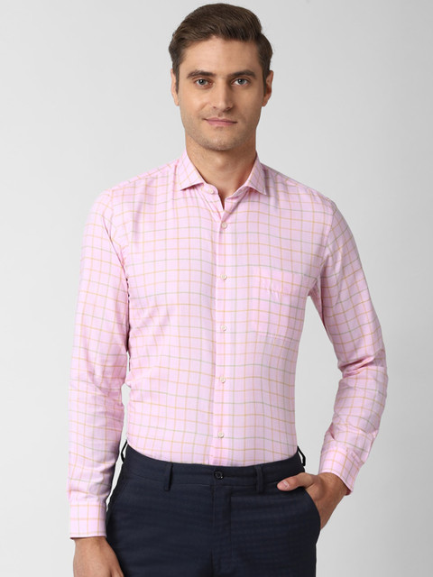 

Peter England Men Pink Slim Fit Checked Casual Shirt