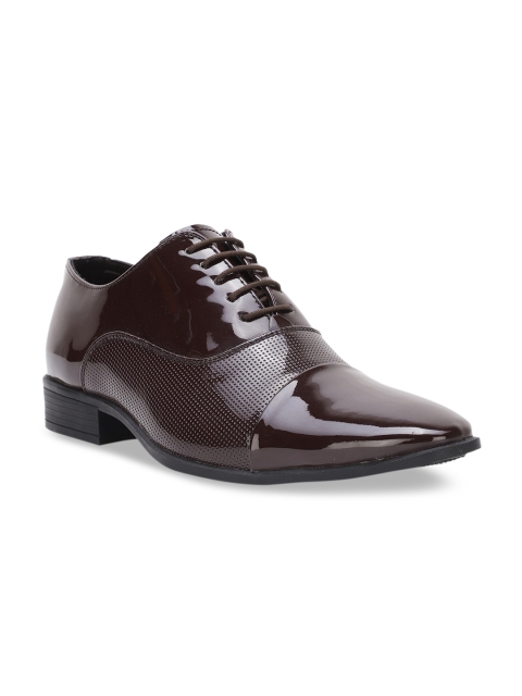 

Bruno Manetti Men Brown Solid Formal Derbys