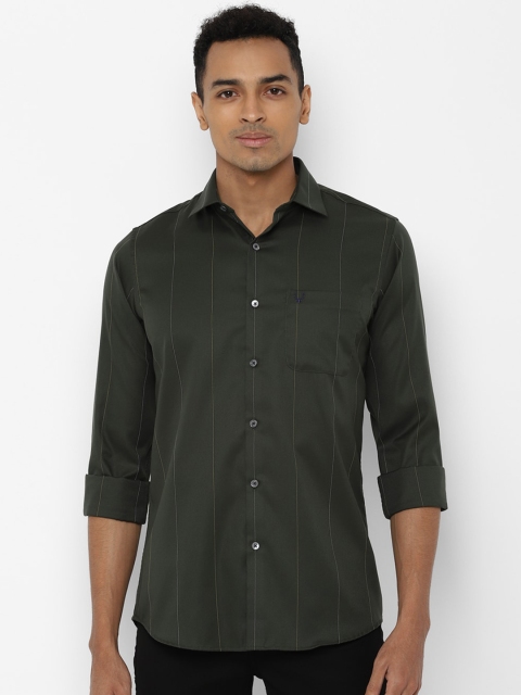 

Allen Solly Men Olive Green Slim Fit Checked Casual Shirt