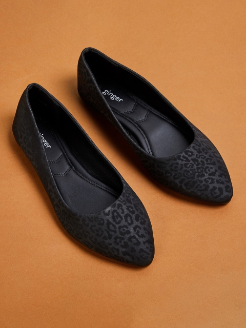 

Ginger by Lifestyle Women Black Animal Printed PU Ballerinas