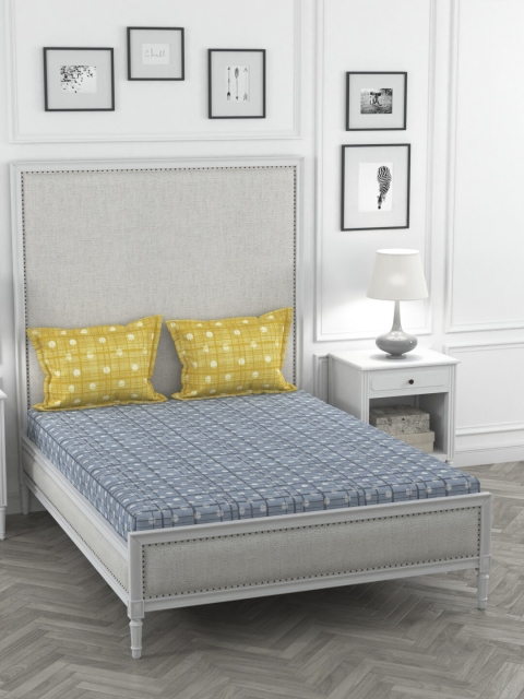 

Portico New York Grey Geometric 144 TC Cotton 1 Queen Bedsheet with 2 Pillow Covers