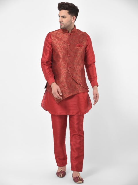 

SG RAJASAHAB Men Maroon & Gold-Toned Self Design Kurta with Pyjamas & Nehru Jacket