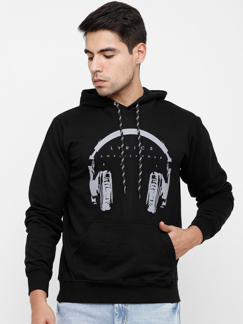 

MADSTO Men Black Printed Hooded Sweatshirt