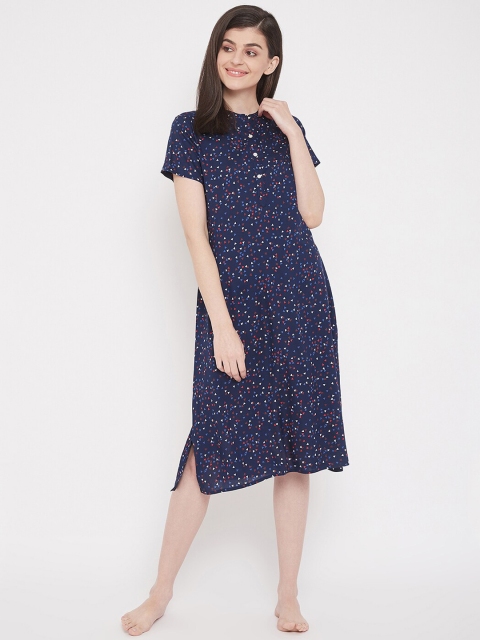 

Clovia Blue Printed Nightdress