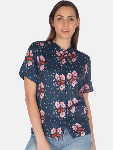 

Smugglerz Women Navy Blue & Pink Regular Fit Printed Casual Shirt