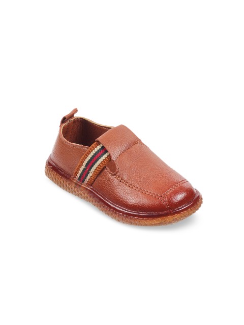 

Kittens Boys Brown Slip-On Sneakers