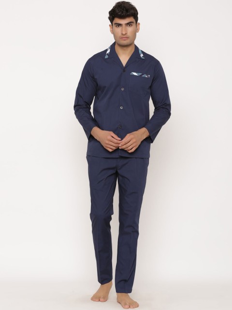 

Tistabene Men Navy Blue Solid Night suit