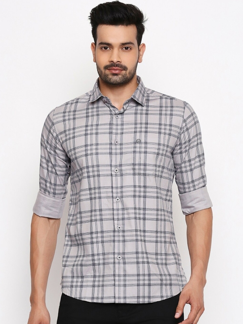 

Integriti Men Grey Checked Casual Shirt