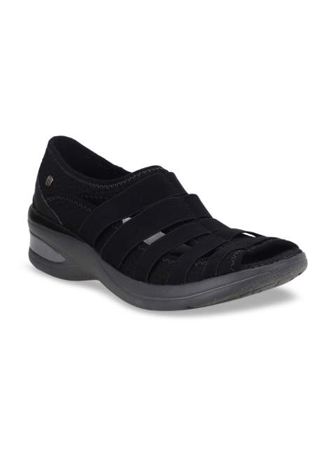 

Naturalizer Women Black Slip-On Sneakers