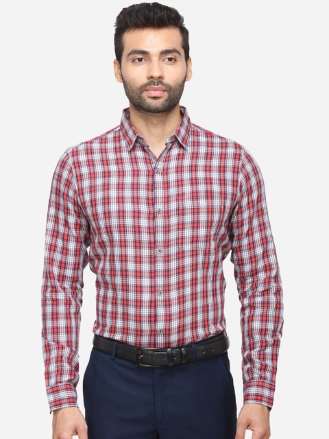 

JADE BLUE Men Red Regular Fit Checked Casual Shirt
