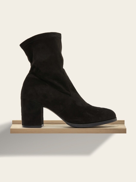 

shoexpress Women Black Solid Heeled Boots