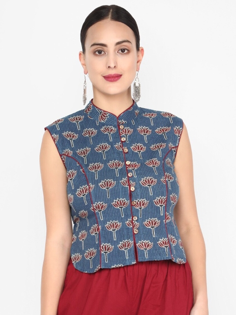 

Molcha Women Blue & Maroon Ajrak Printed Saree Blouse