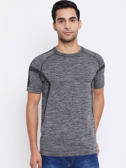 

C9 AIRWEAR Men Grey Melange Solid Round Neck T-shirt