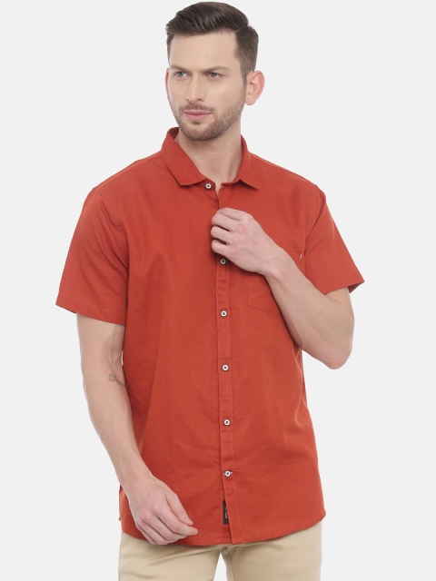 

Khoday Williams Men Rust Regular Fit Solid Casual Shirt