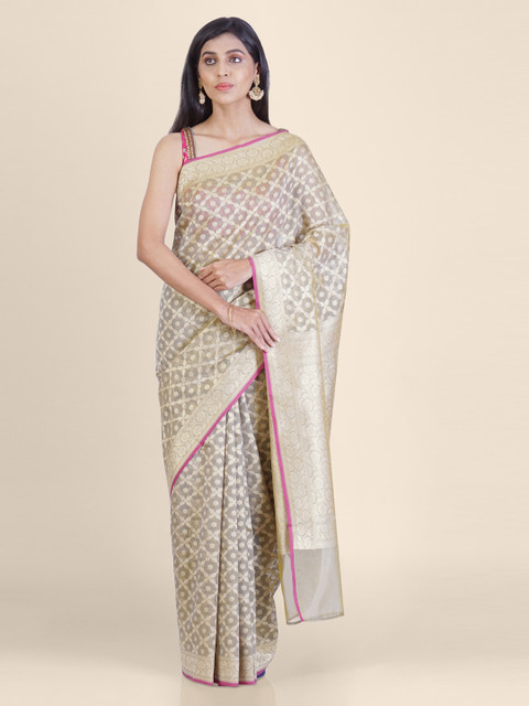 

Shruti and Mangaaysh Grey & Gold-Coloured Silk Blend Handloom Banarasi Saree