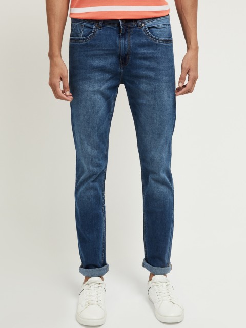 

max Men Blue Tapered Fit Jeans