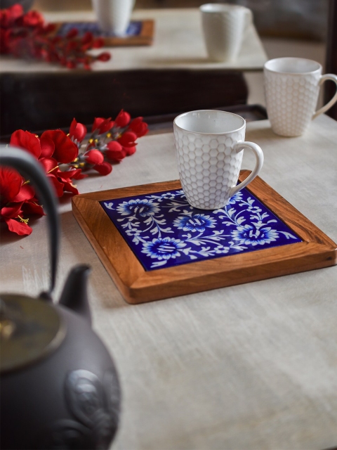 

Neerja Blue Pottery Hot Plate