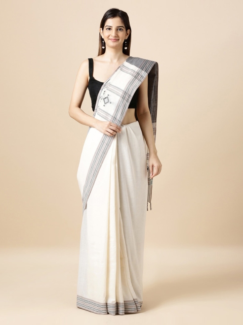 

Taneira Off-White & Grey Pure Cotton Printed Handloom Saree