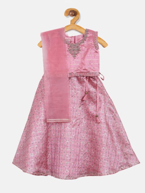 

Aomi Girls Pink & Gold-Coloured Printed Lehenga Choli