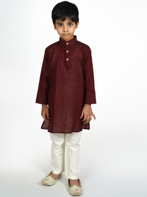 

mittenbooty Boys Maroon Printed Kurta with Pyjamas