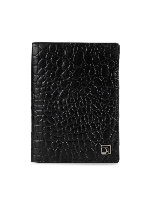

Da Milano Men Black Textured Leather Passport Holder