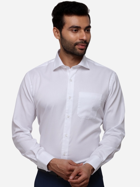 

JADE BLUE Men White Regular Fit Checked Formal Shirt