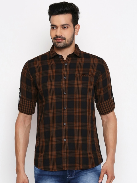 

Lawman pg3 Men Black Slim Fit Checked Casual Shirt