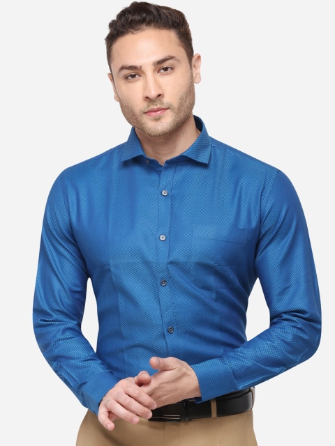 

METAL Men Blue Slim Fit Solid Casual Shirt
