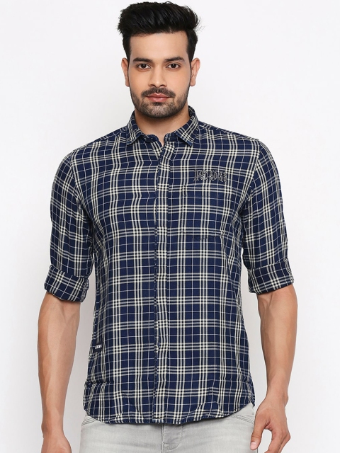 

Lawman pg3 Men Blue & Grey Slim Fit Checked Casual Shirt