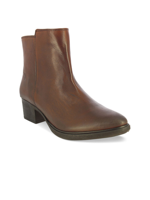 

Alberto Torresi Women Tan Flat Boots