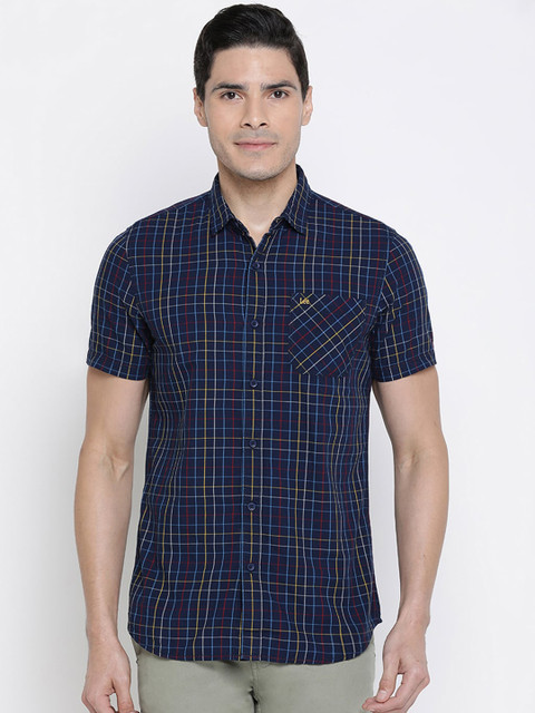 

Lee Men Navy Blue Slim Fit Checked Casual Shirt