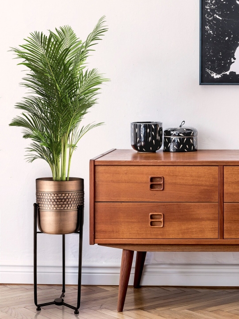 

green girgit Brown Hammered Planter With Stand