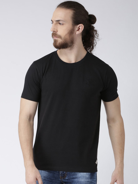 

GRIFFEL Men Black Solid Round Neck T-shirt