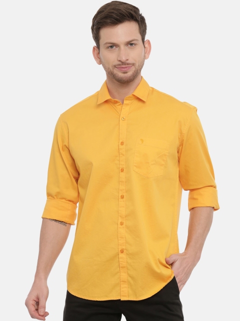 

Classic Polo Men Yellow Slim Fit Solid Casual Shirt
