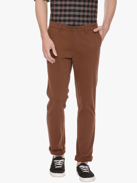 

Basics Men Brown Tapered Fit Solid Chinos