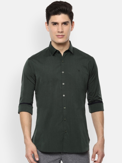 

V Dot Men Green Slim Fit Solid Casual Shirt