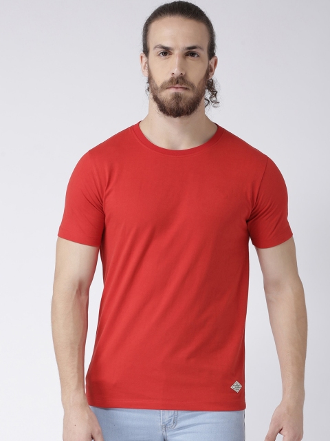 

GRIFFEL Men Red Solid Round Neck T-shirt
