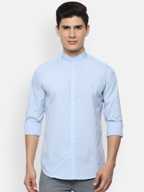 

V Dot Men Blue Slim Fit Solid Casual Shirt