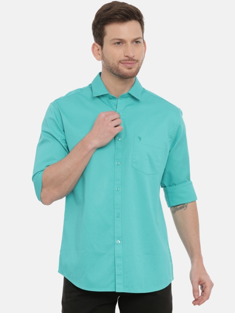 

Classic Polo Men Blue Slim Fit Solid Casual Shirt