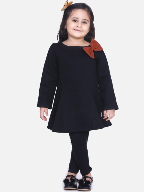 

AWW HUNNIE Girls Black Solid A-Line Dress