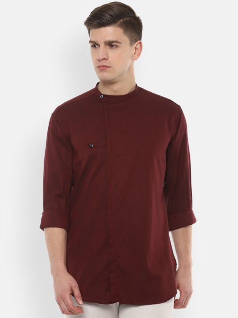 

V Dot Men Maroon Slim Fit Solid Casual Shirt