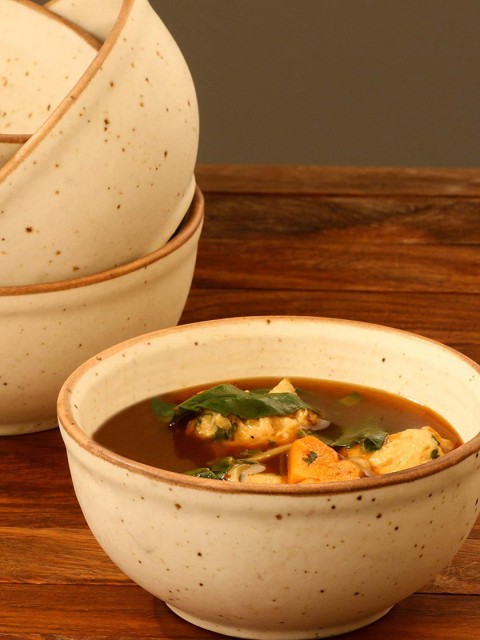 

StyleMyWay Set of 4 White Serving Bowls
