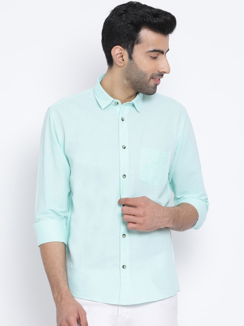 

Richlook Men Green Standard Slim Fit Solid Casual Shirt