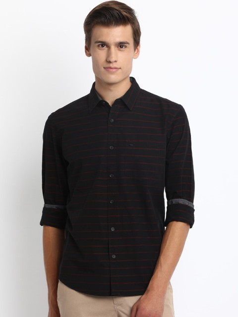 

Basics Men Black & Red Slim Fit Striped Casual Shirt