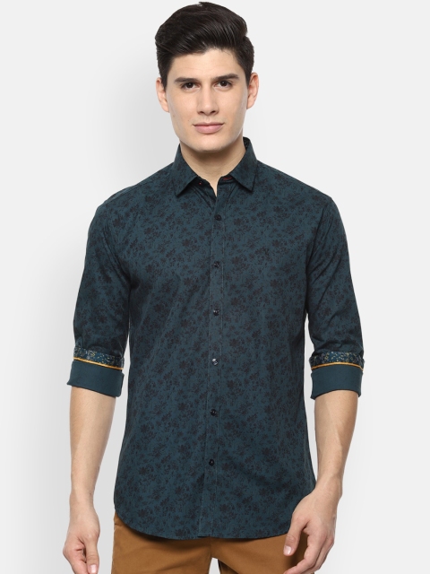

V Dot Men Blue Slim Fit Printed Casual Shirt