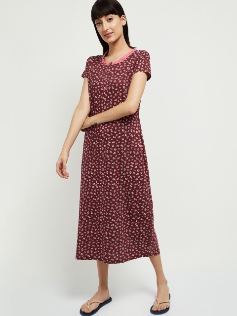 

max Women Maroon Floral Printed Nightdress