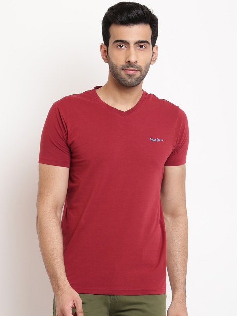 

Pepe Jeans Men Red Solid V-Neck T-shirt