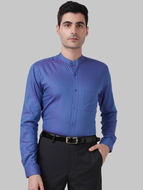 

Park Avenue Men Blue Slim Fit Self Design Formal Shirt